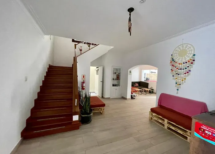 Casaroma Hostels