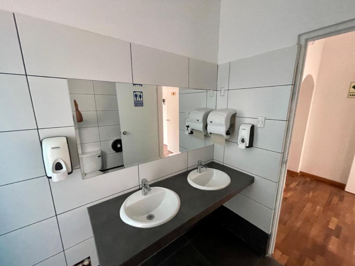Casaroma Hostal *